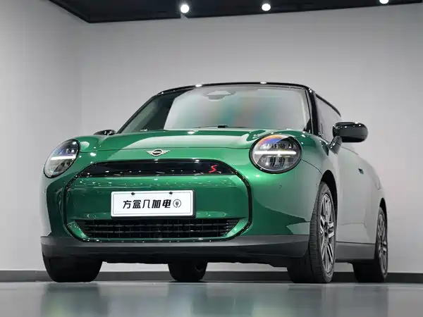 MINI Cooper 2025