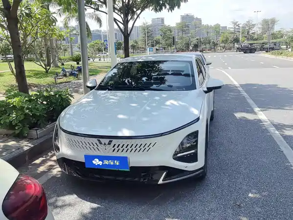 Wuling Starlight 2025