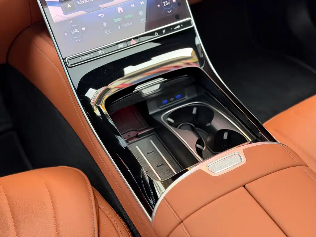 Mercedes-Benz S-Class 2025 — фото 12