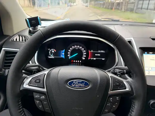 Ford Edge 2017