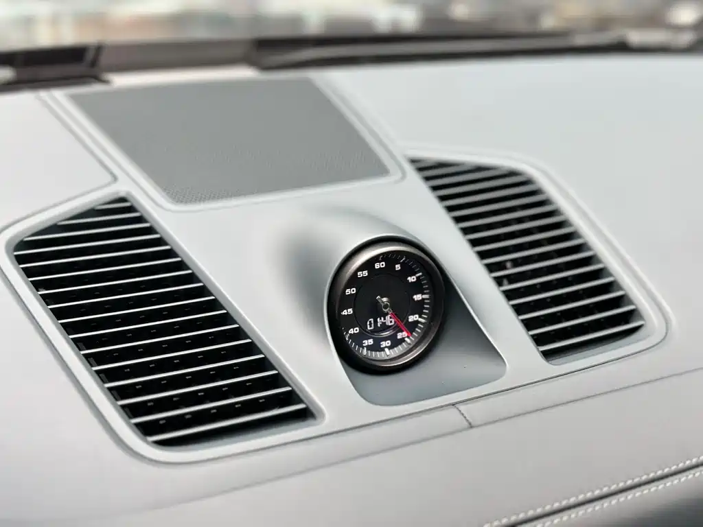Porsche Cayenne 2022 — фото 14