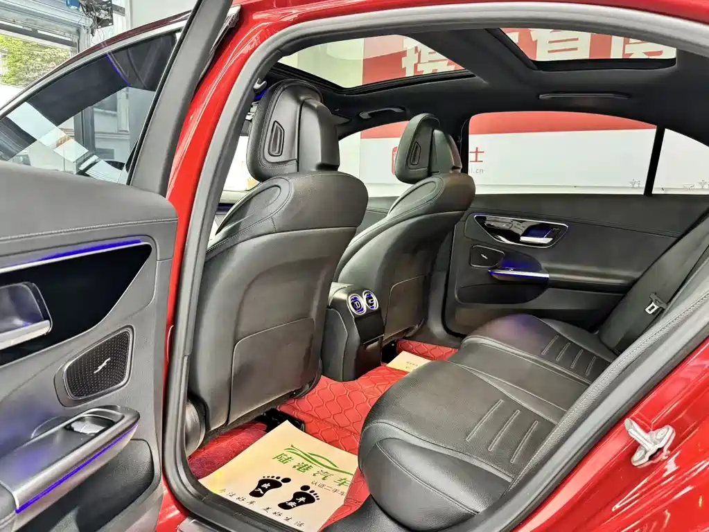 Mercedes-Benz C-Class 2022 — фото 8