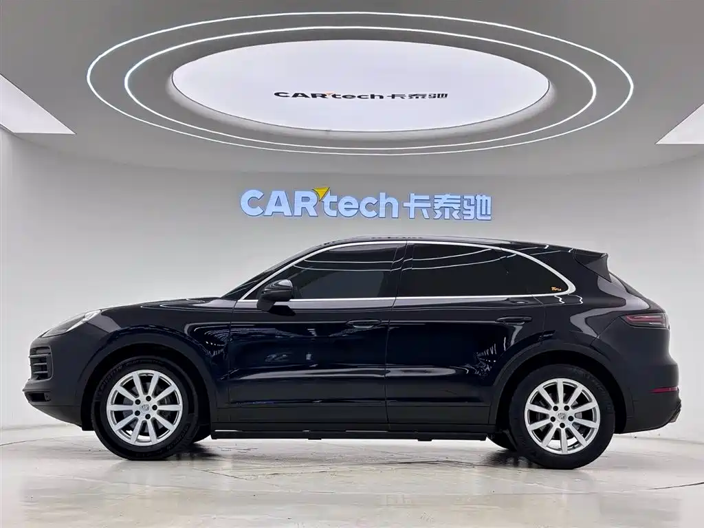 Porsche Cayenne 2020 — фото 7