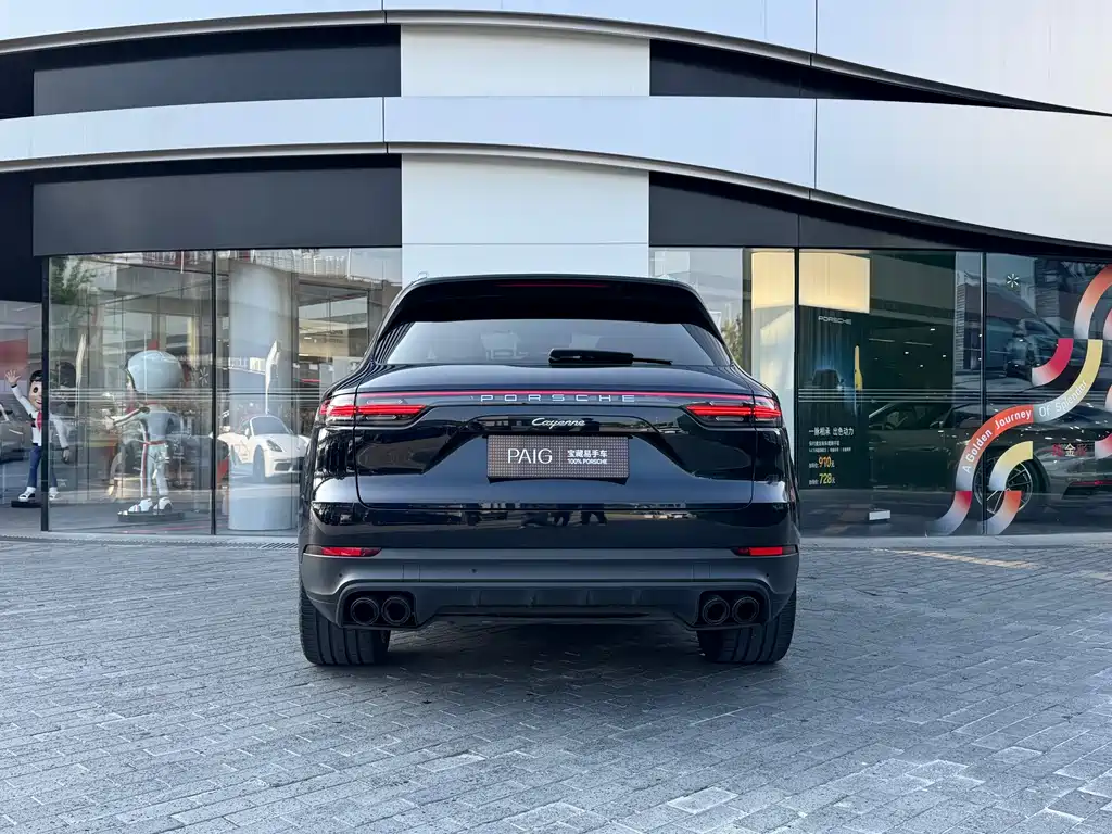 Porsche Cayenne Hybrid 2021 — фото 7