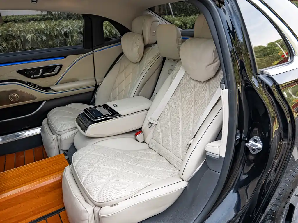 Mercedes-Benz Maybach S-Class 2021 — фото 21