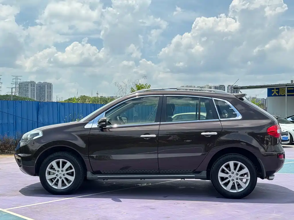 Renault Koleos 2014 — фото 7