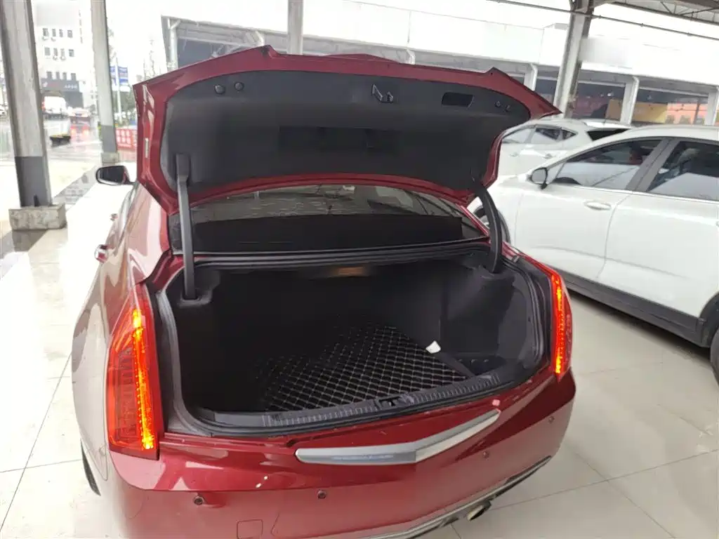 Cadillac ATS-L 2019 — фото 15