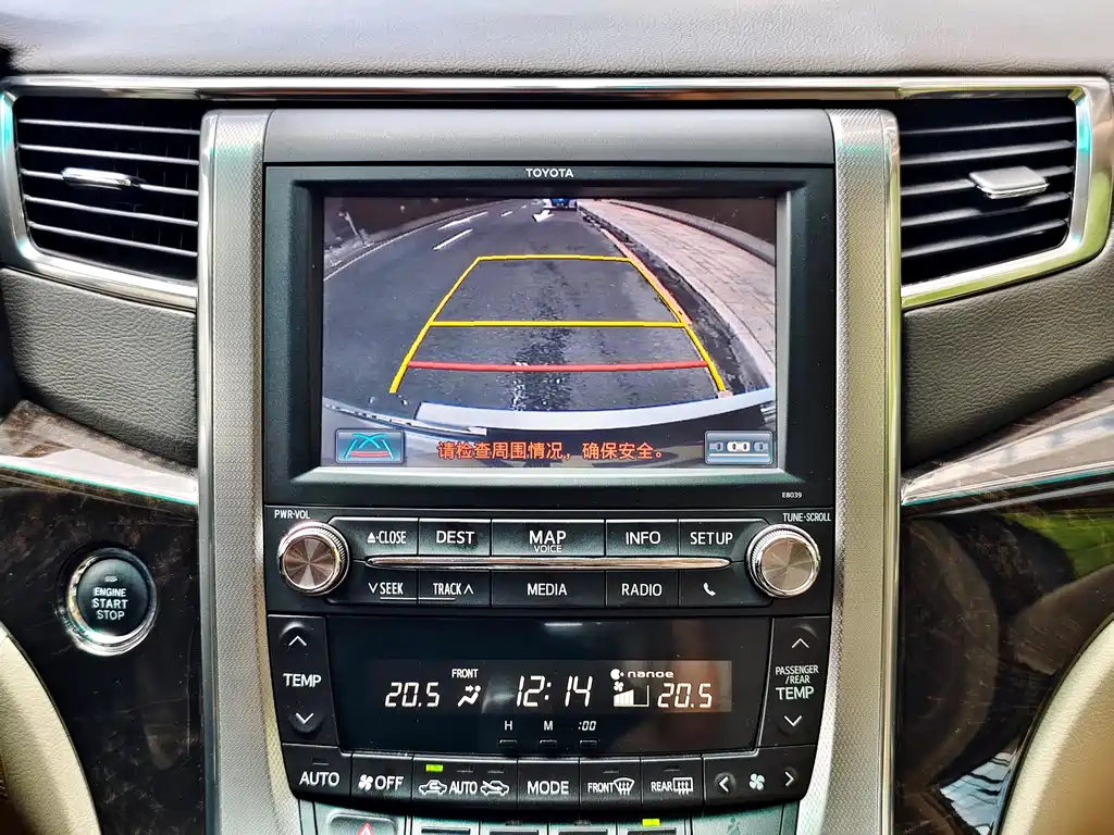 Toyota Alphard 2012 — фото 10