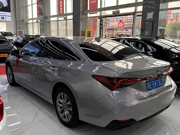 Toyota Avalon 2019