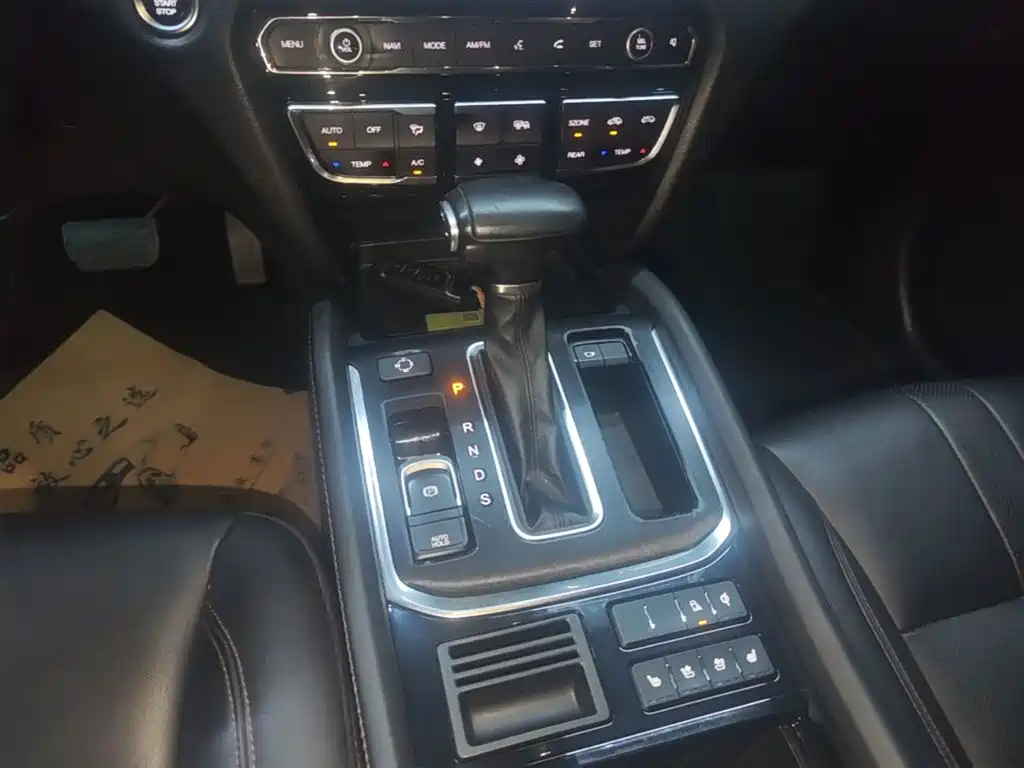 GAC Motor Trumpchi GS8 2019 — фото 14