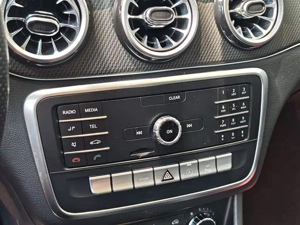 Mercedes-Benz GLA 2019 — фото 26