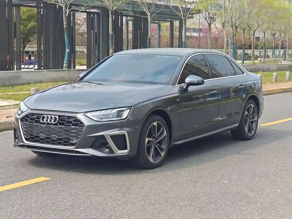 Audi A4L 2024