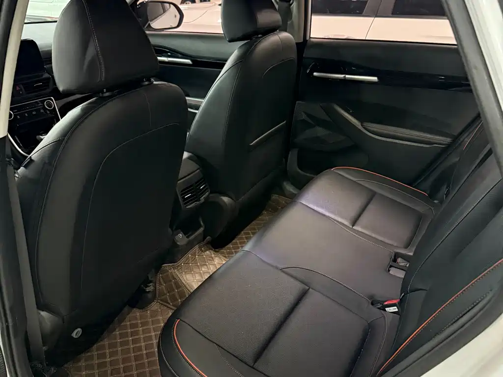 Kia Sethus 2024