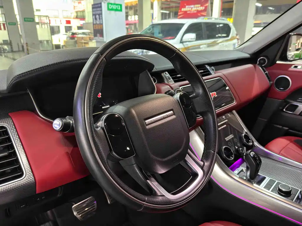 Land Rover Range Rover Sport 2019 — фото 13