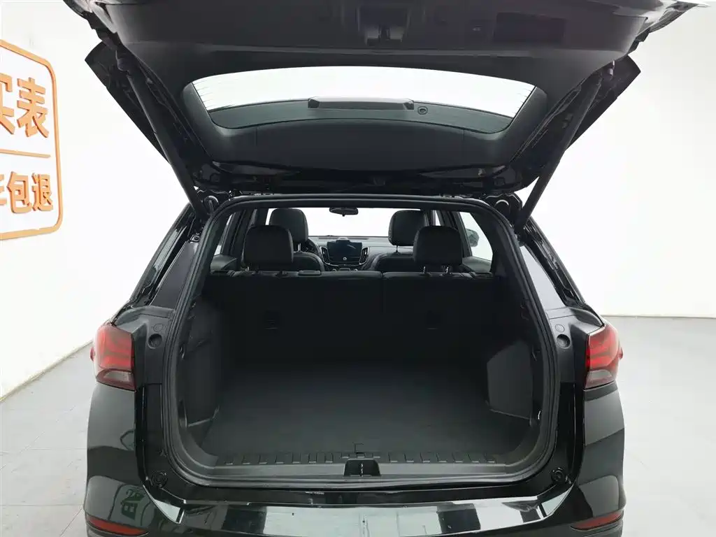 Chevrolet Equinox 2022 — фото 16