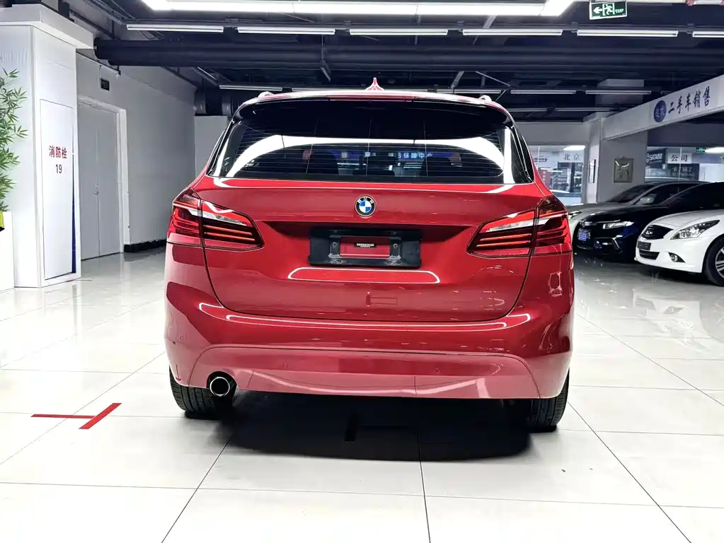 BMW 2 Series Station Wagon 2016 — фото 5