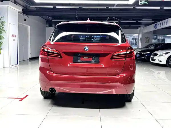 BMW 2 Series Station Wagon 2016
