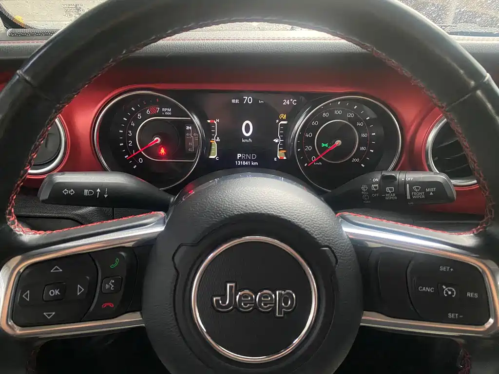 Jeep Wrangler 2024 — фото 12