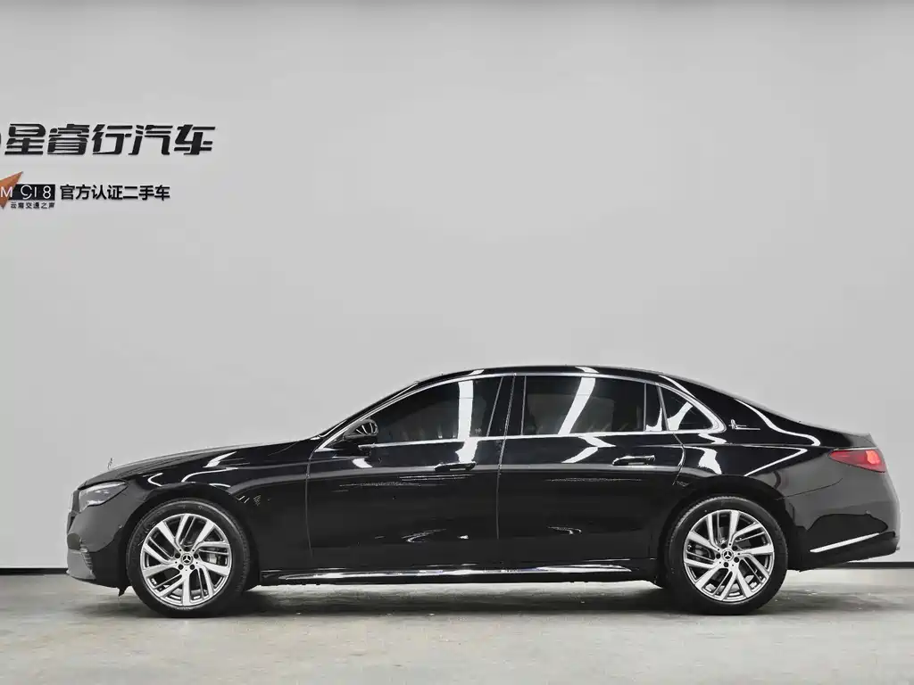 Mercedes-Benz E-Class 2025 — фото 15