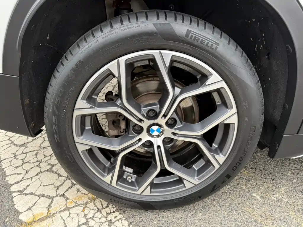 BMW X1 2022 — фото 18