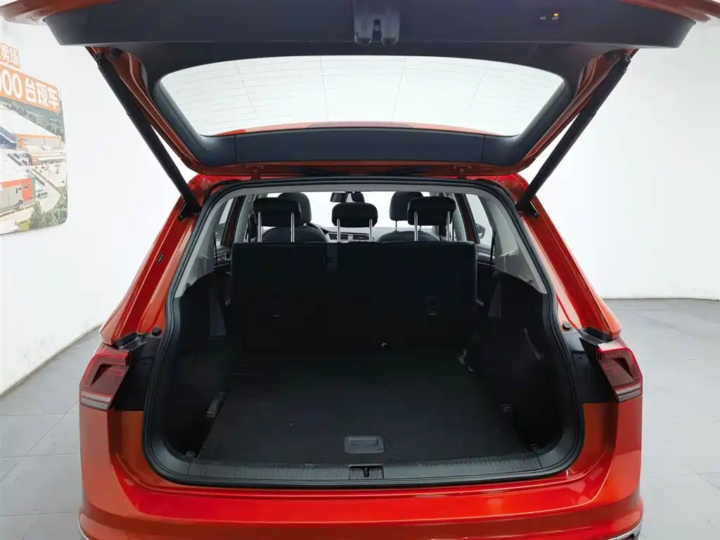 Volkswagen Tiguan L 2020 — фото 16