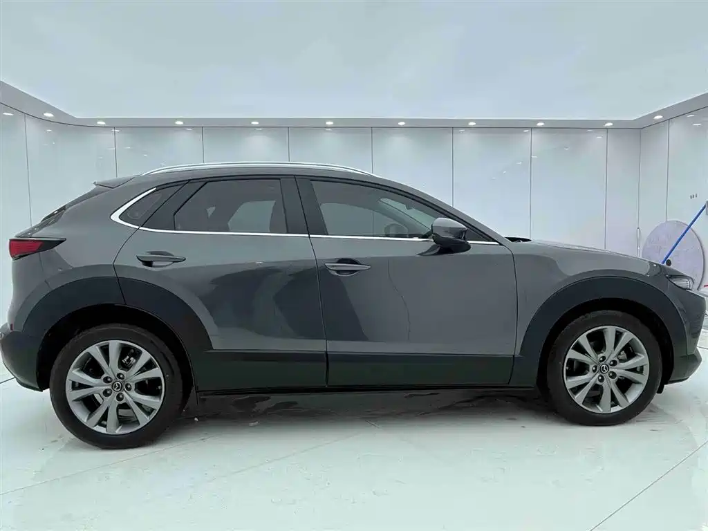 Mazda CX-30 2021 — фото 9