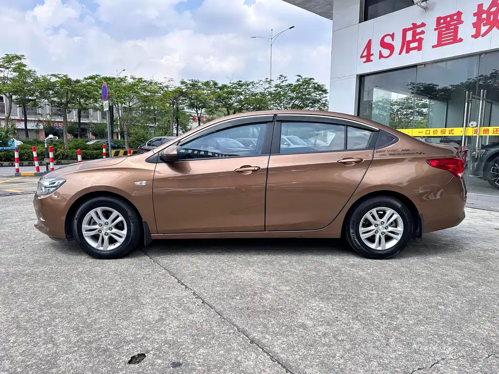 Chevrolet Cavalier 2016 — фото 7