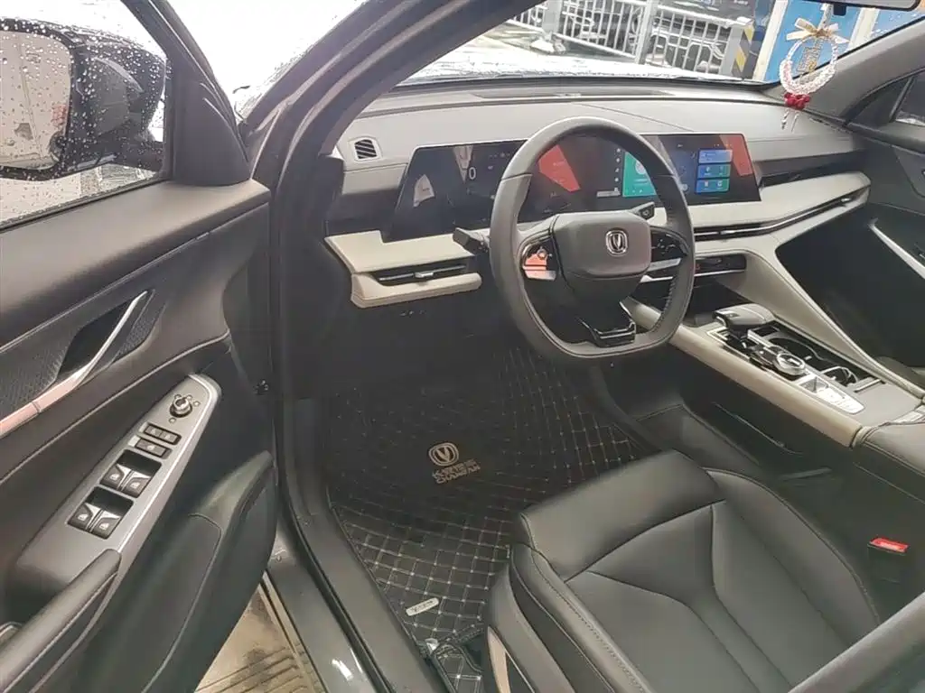 Changan CS75 PLUS 2025 — фото 16