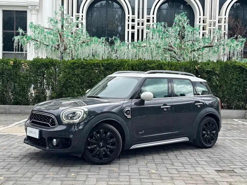 MINI Countryman 2018 — фото 1
