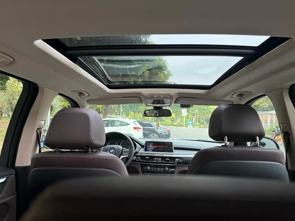 BMW X5 2017 — фото 14