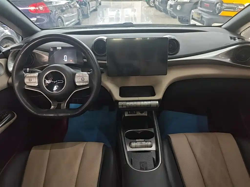 BYD Dolphin 2023 — фото 10