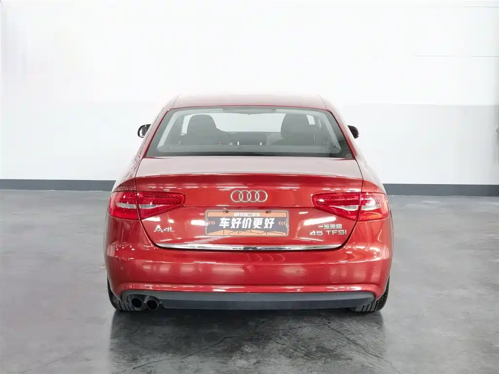 Audi A4L 2013 — фото 4