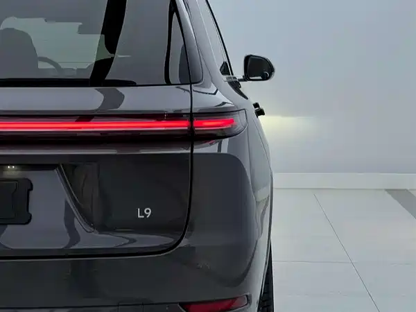 Li Auto L9 2022