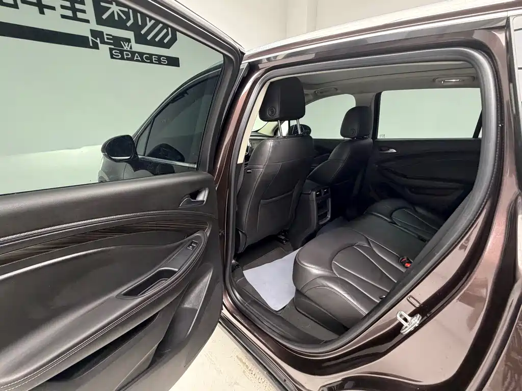Buick Envision Plus 2020 — фото 16