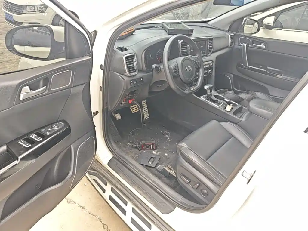 Kia KX5 2016 — фото 16