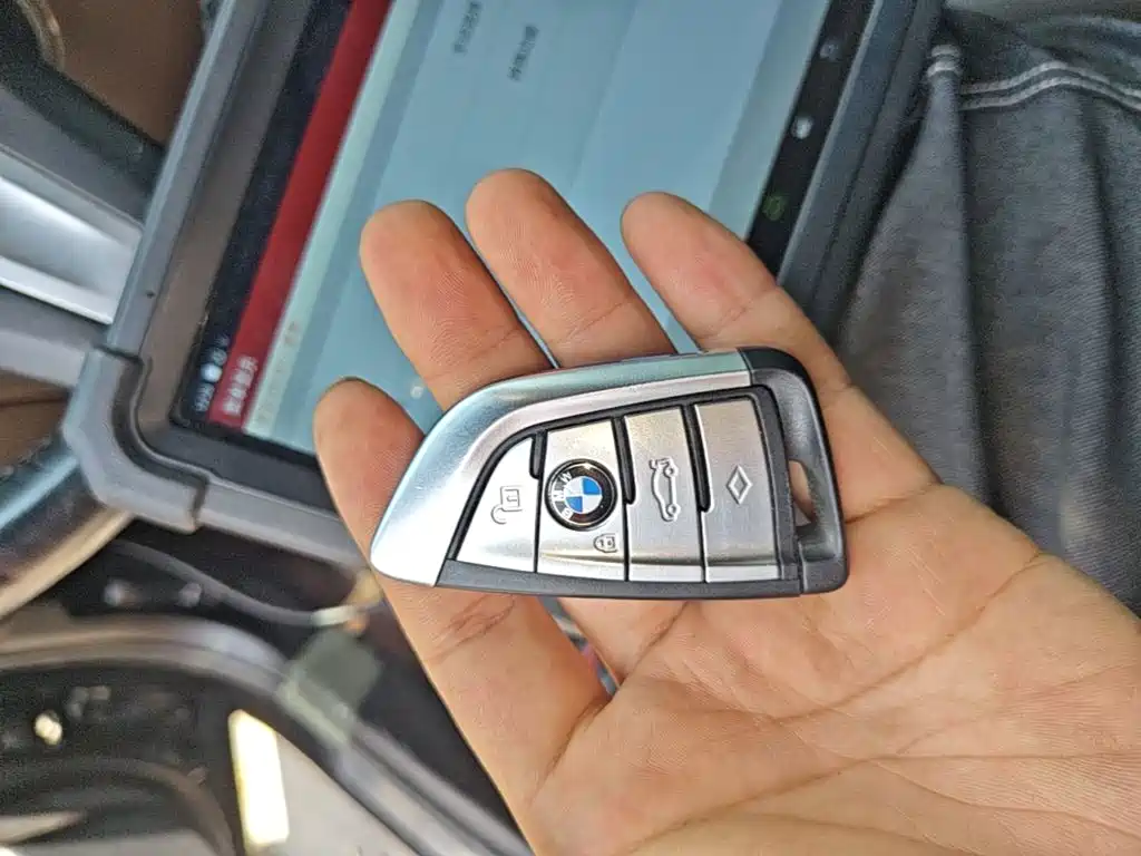BMW 5 Series 2021 — фото 9