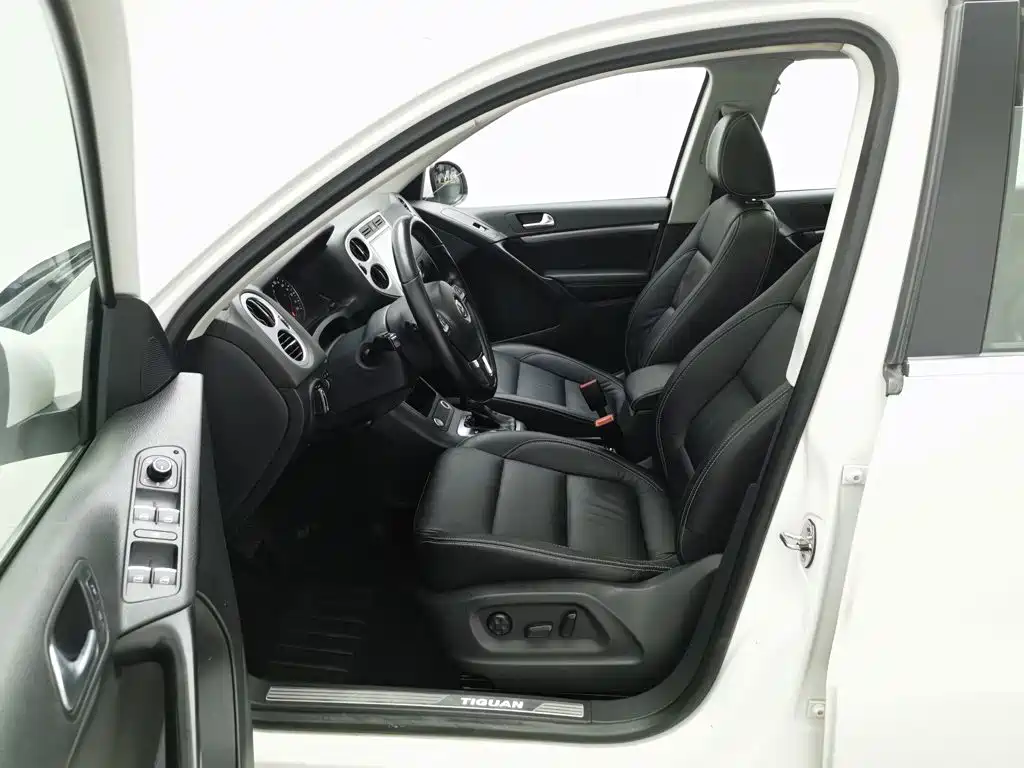 Volkswagen Tiguan 2016 — фото 10