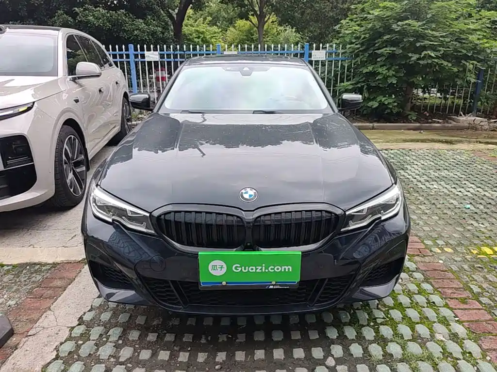 BMW 3 Series 2021