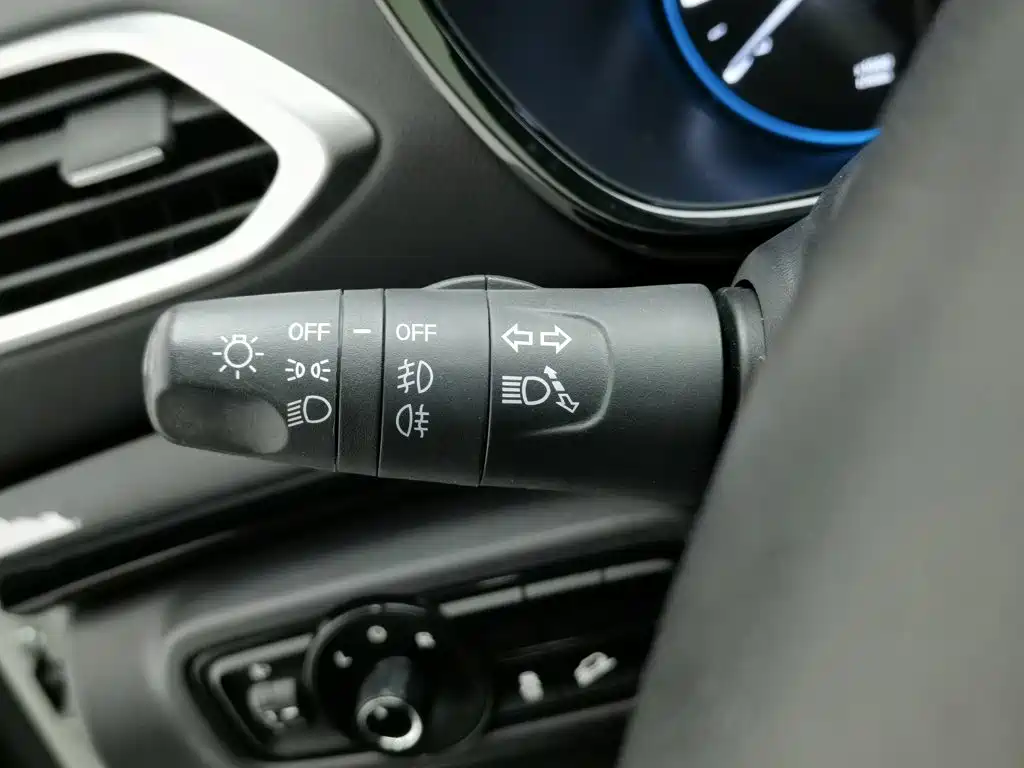 GAC Trumpchi GS4 2019 — фото 21