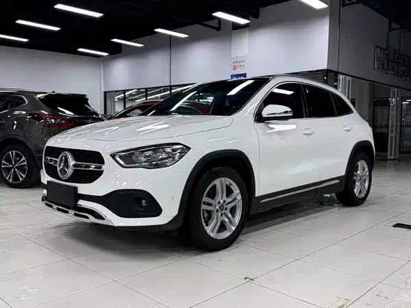 Mercedes-Benz GLA 2022