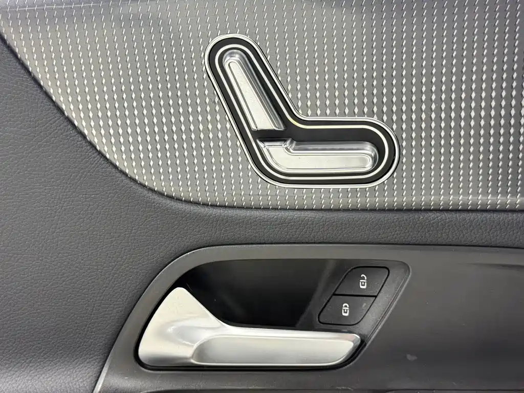 Mercedes-Benz GLA 2022 — фото 14