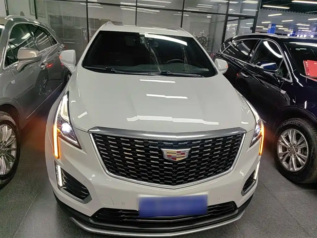 Cadillac XT5 2020 — фото 3