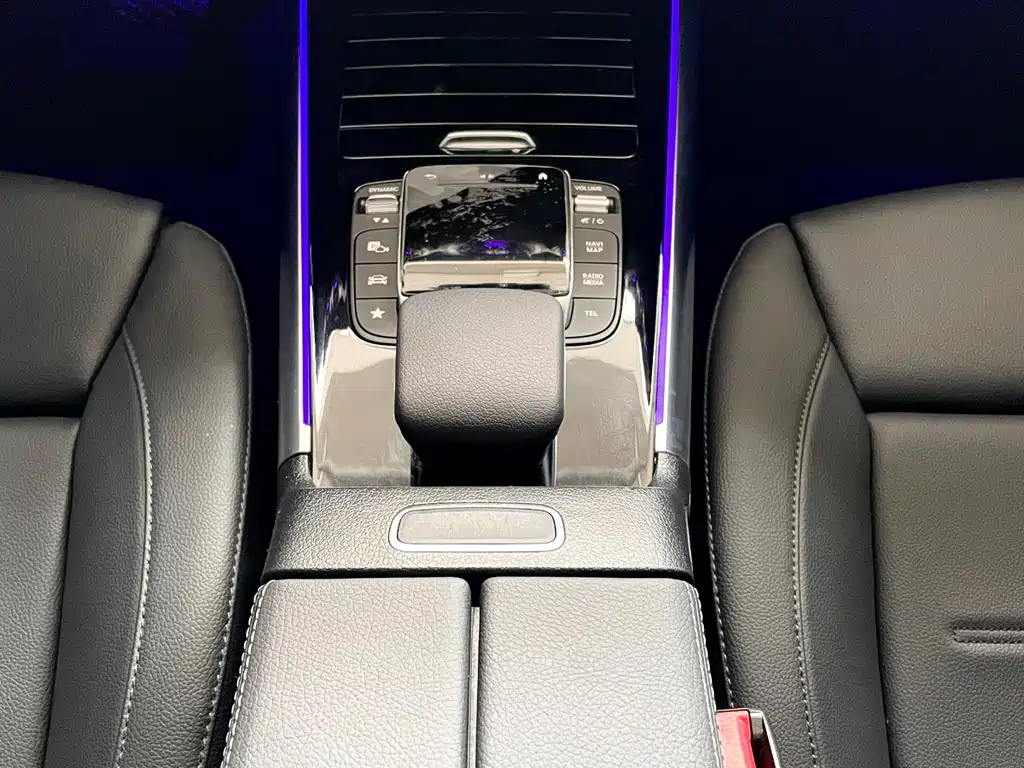 Mercedes-Benz GLA 2023 — фото 15