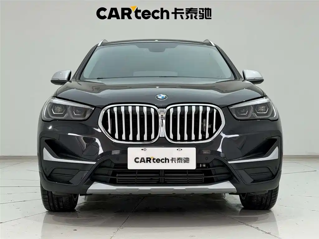 BMW X1 2021 — фото 3
