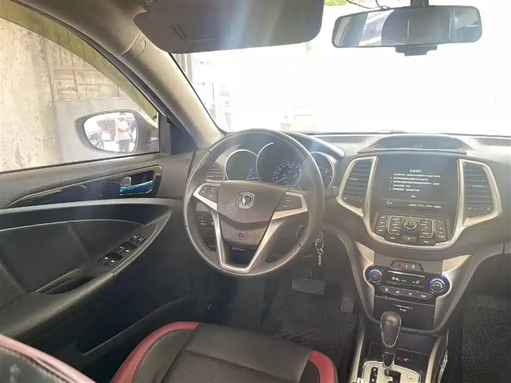 Changan Eado XT 2015