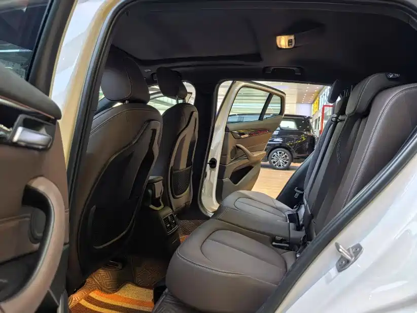 BMW X2 2020 — фото 14