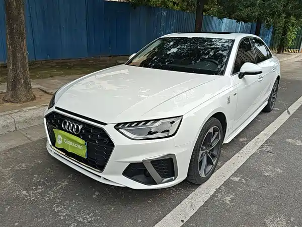 Audi A4L 2020