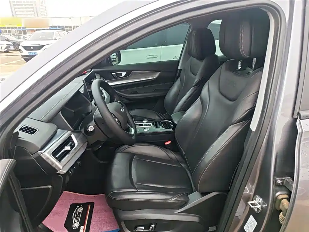 Chery Tiggo 8 2022 — фото 15
