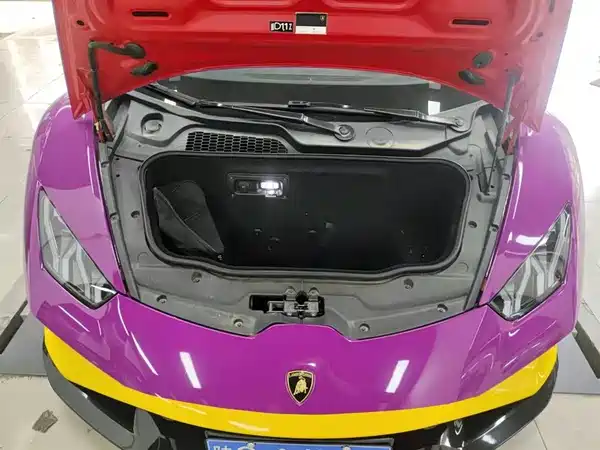 Lamborghini Huracan 2021
