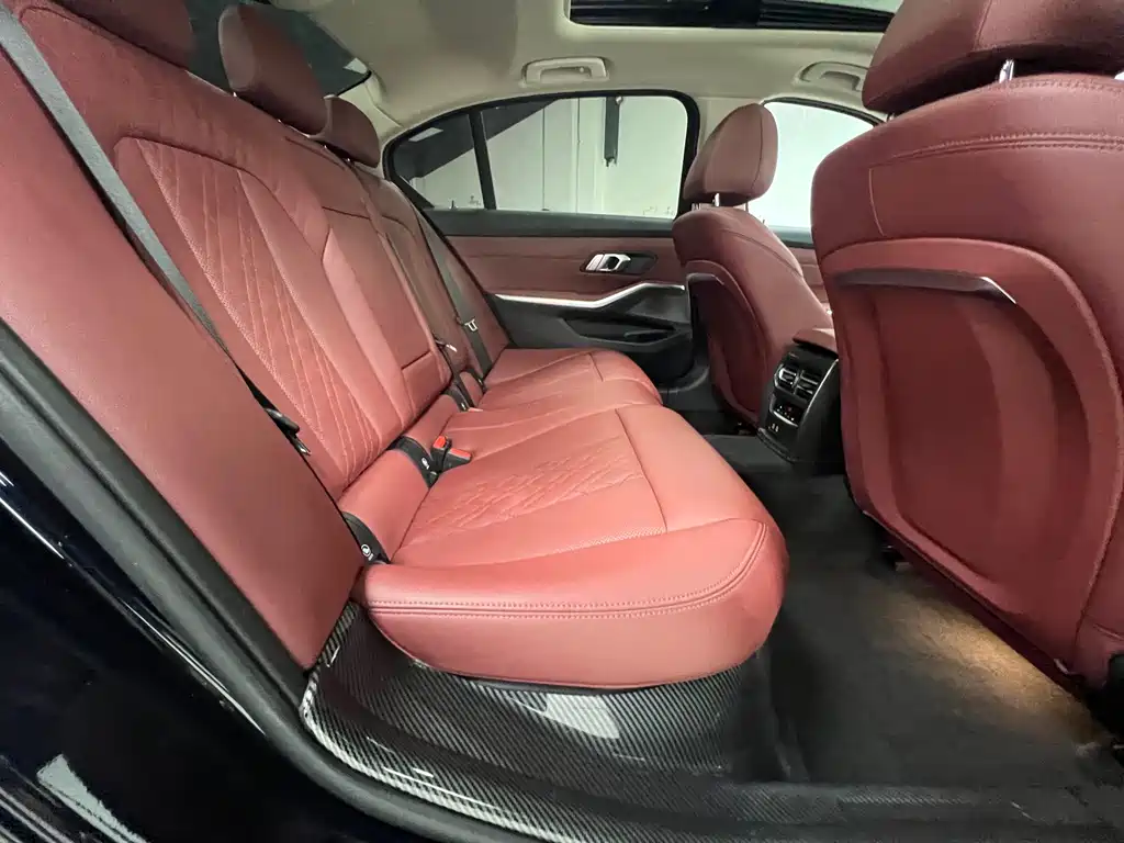 BMW 3 Series 2023 — фото 14